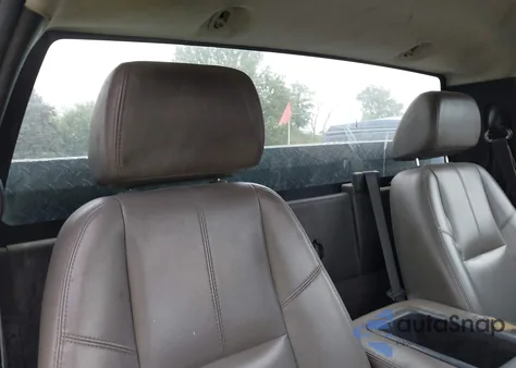 2007 Chevrolet Silverado 1500 Work Truck from USA, damaged, VIN 1GCEC14C37Z565369